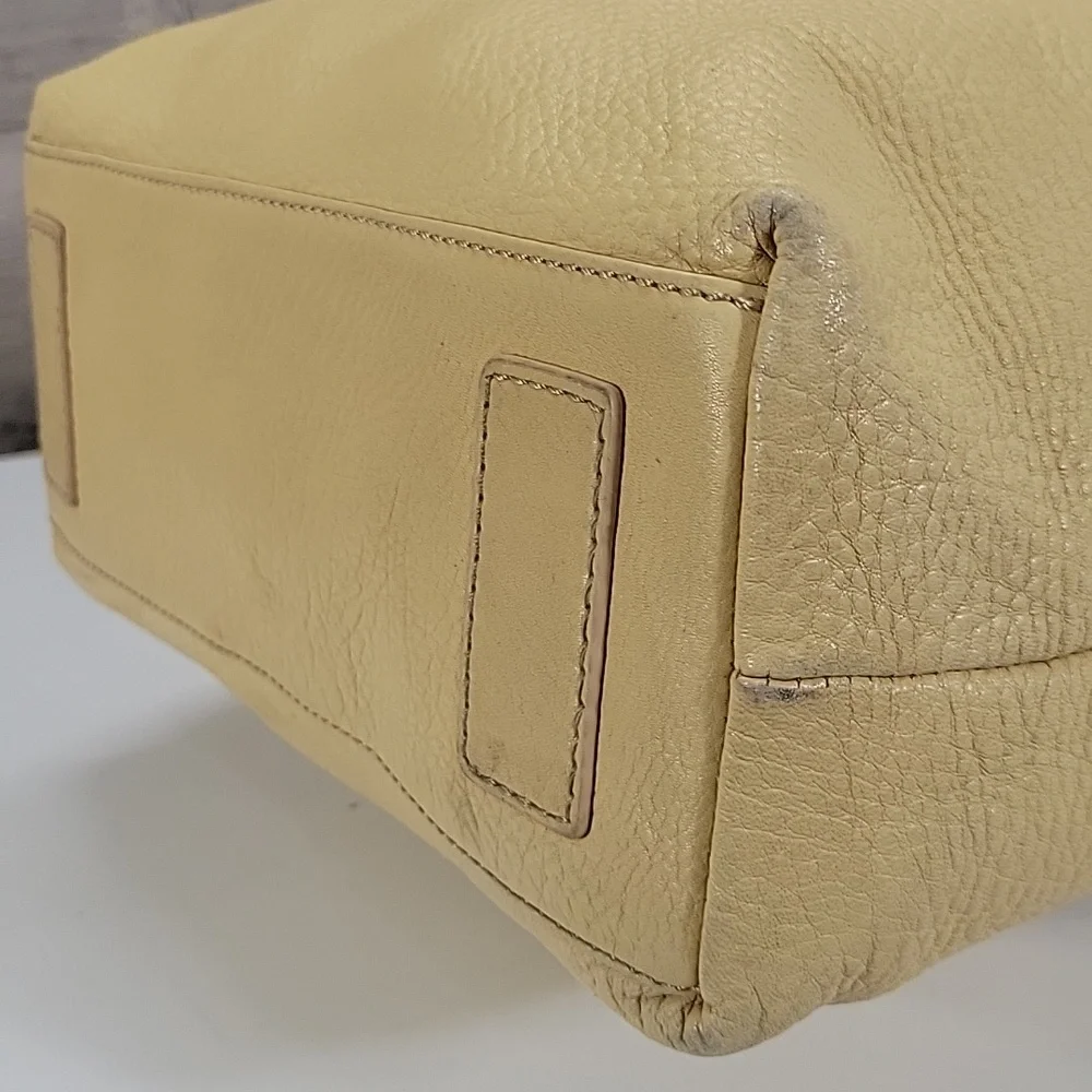 Hobo Cream Pebble Leather Hobo Shoulder Bag